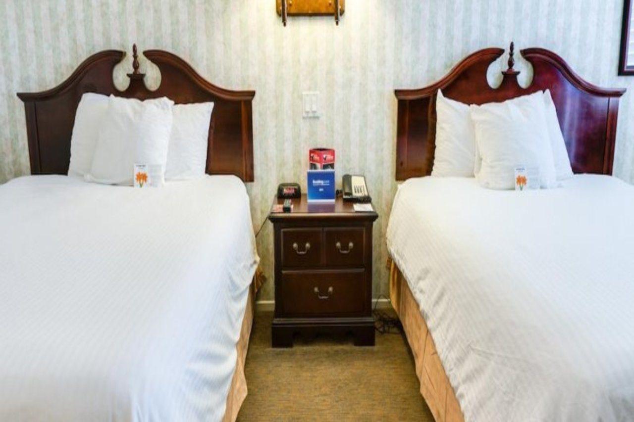 אנהיים Carousel Inn And Suites מראה חיצוני תמונה