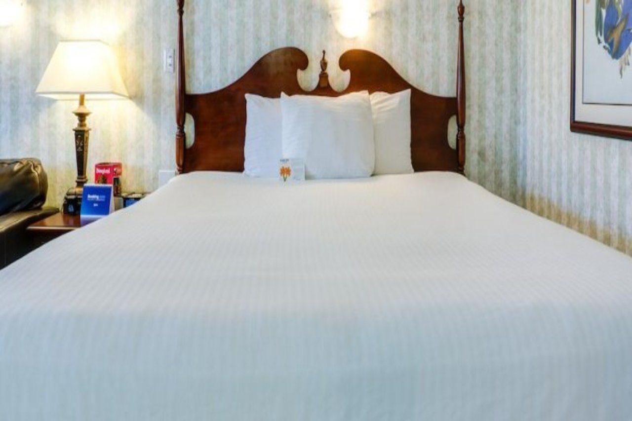 אנהיים Carousel Inn And Suites מראה חיצוני תמונה