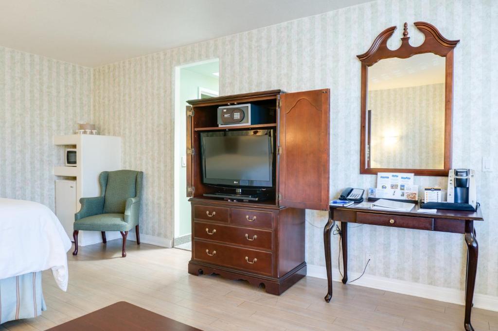 אנהיים Carousel Inn And Suites מראה חיצוני תמונה