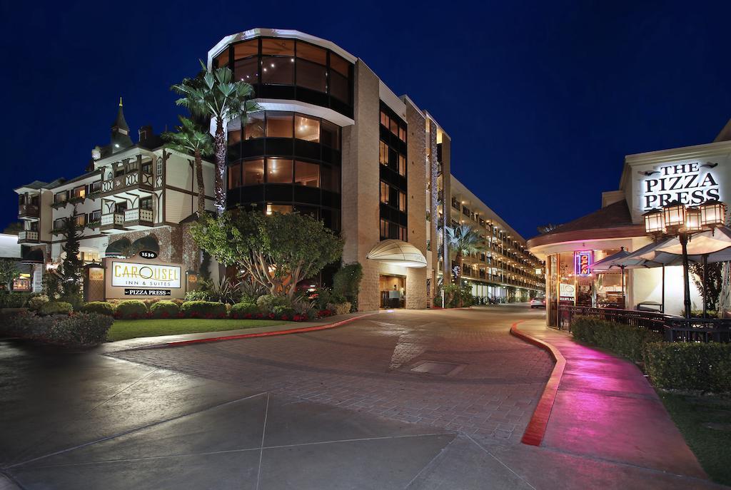 אנהיים Carousel Inn And Suites מראה חיצוני תמונה